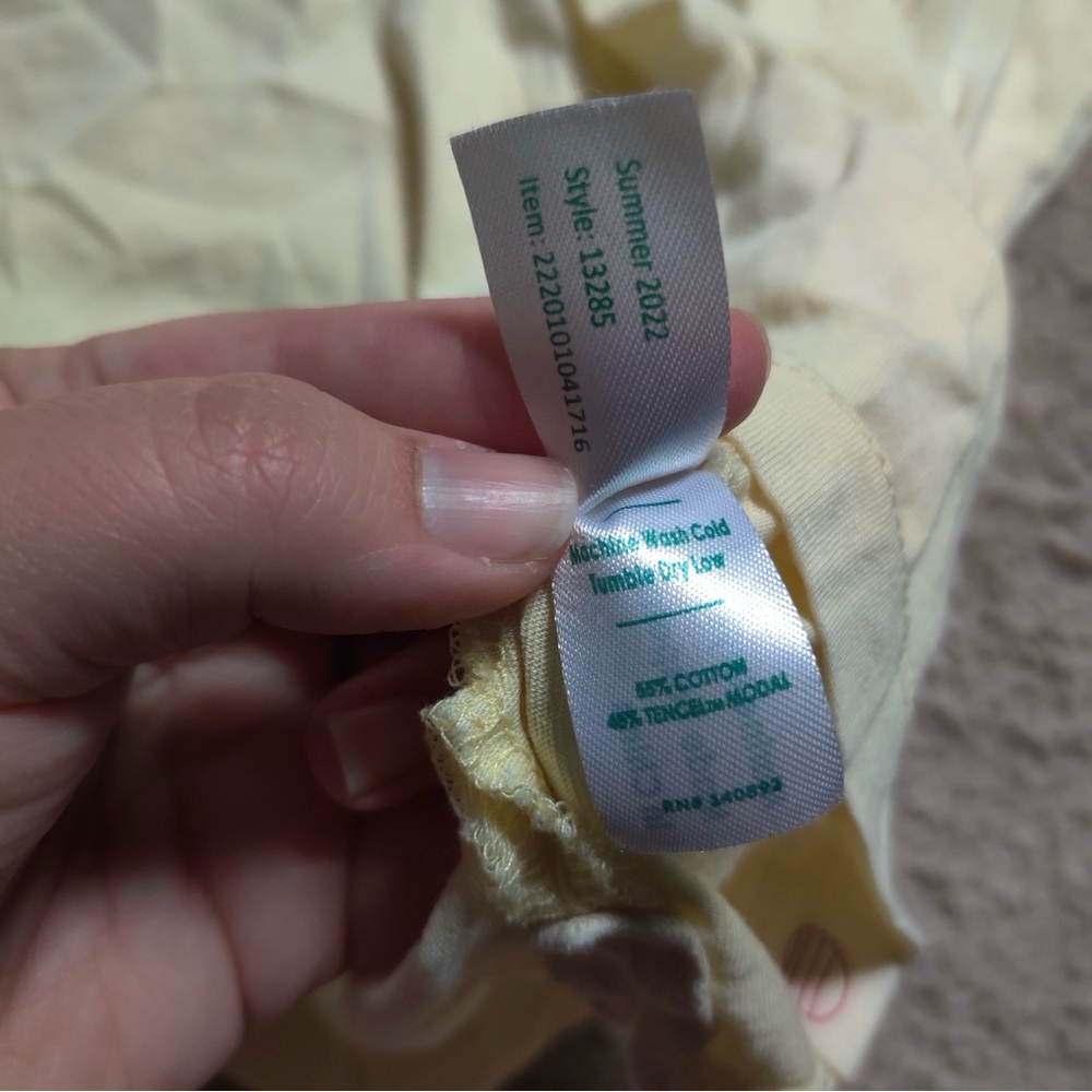 Marine Layer Garment Dye Resort Polo Shirt Size M/L Yellow Paler Banana Preppy - Picture 6 of 7